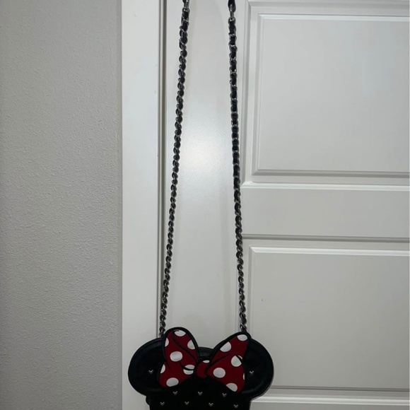 Loungefly Minnie Mouse Crossbody - Picture 4 of 4